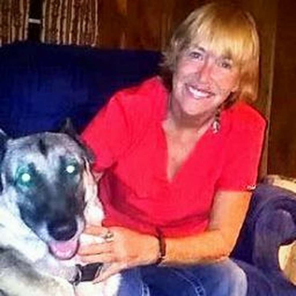 Meet your Posher, Lorraine